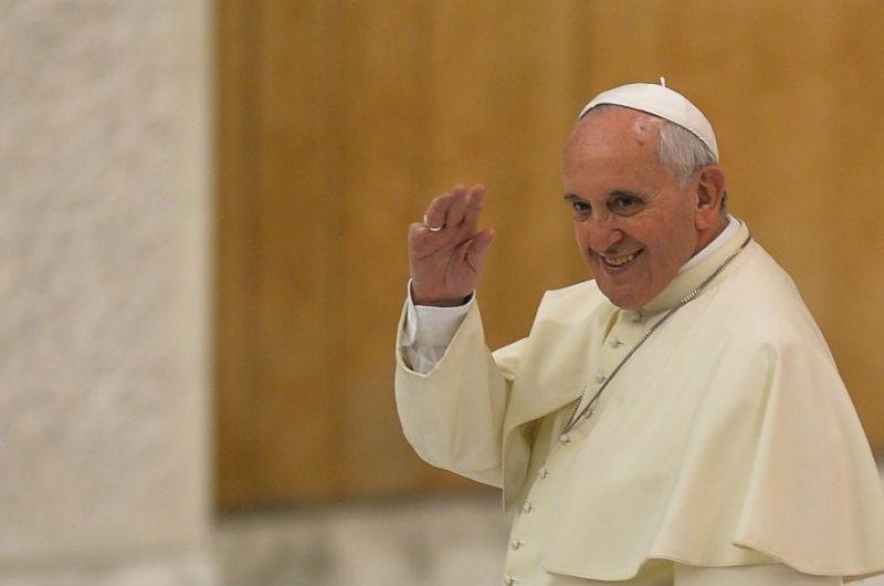 Uruguaio considerou infundada e arbitr&aacute;ria decis&atilde;o do Papa