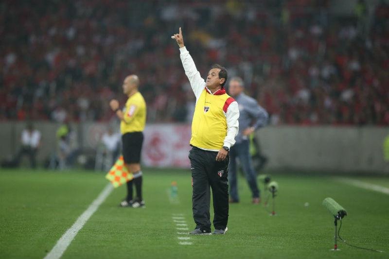 Muricy Ramalho deve deixar UTI apenas na pr&oacute;xima semana  