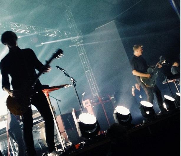 QOTSA e sua estreia ensurdecedora em Porto Alegre