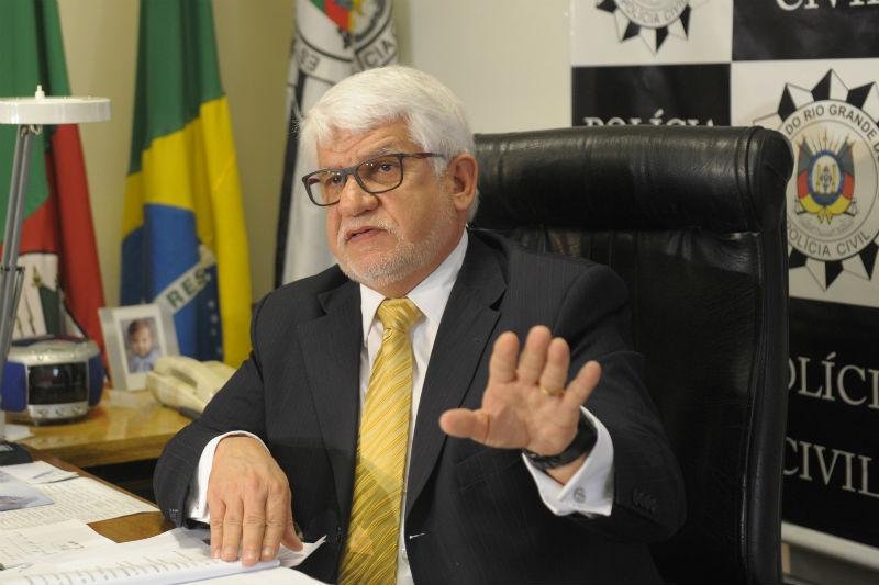 Pol&iacute;cia indicia quatro pessoas por ofensas racistas a Aranha 