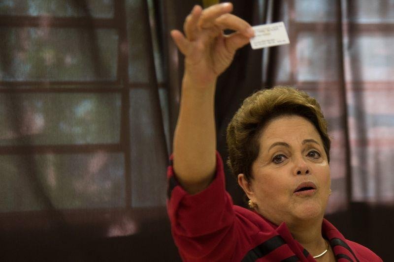 Presidente Dilma vota em escola de Porto Alegre 
