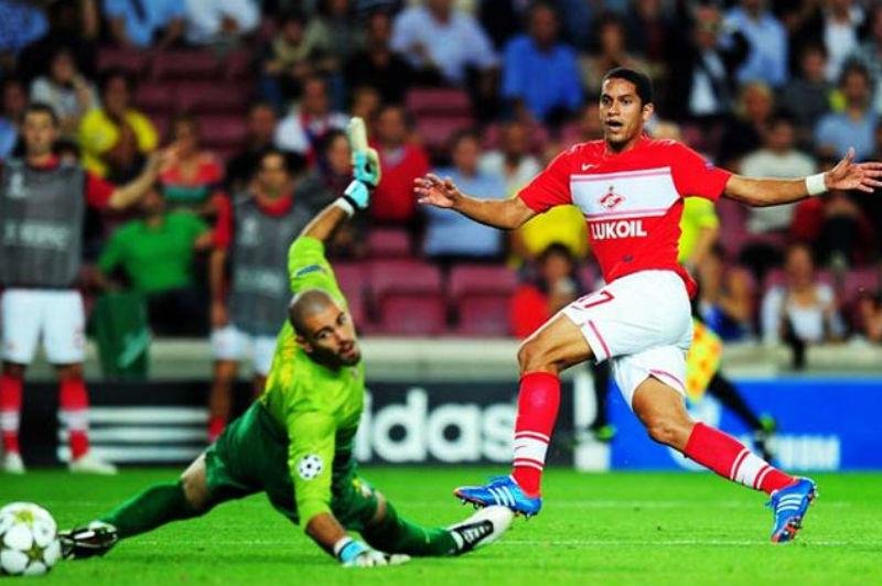 R&ocirc;mulo, do Spartak, &eacute; convocado para o lugar de Fernandinho