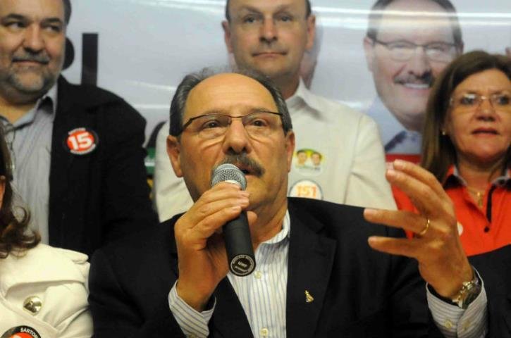 Sartori terminou o primeiro turno na frente, com 40,40% dos votos v&aacute;lidos