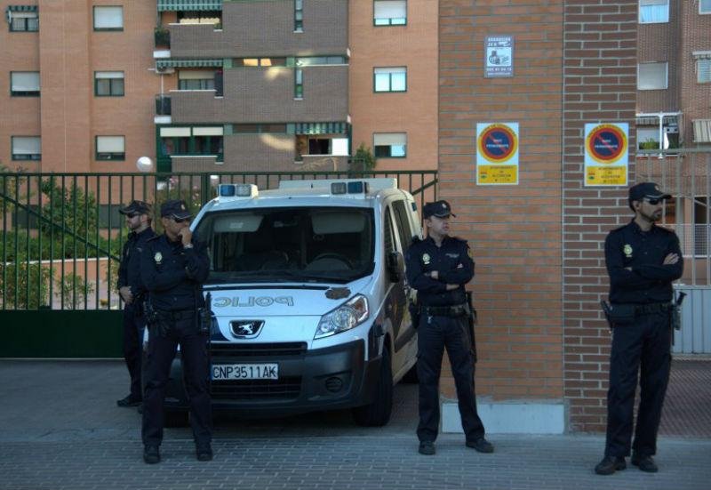 Quinta pessoa com suspeita de ebola trabalha em hospital de Madri