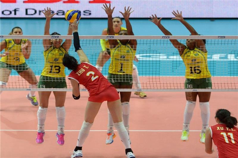 Sele&ccedil;&atilde;o Brasileira encaminhou vaga para as semifinais da competi&ccedil;&atilde;o feminina