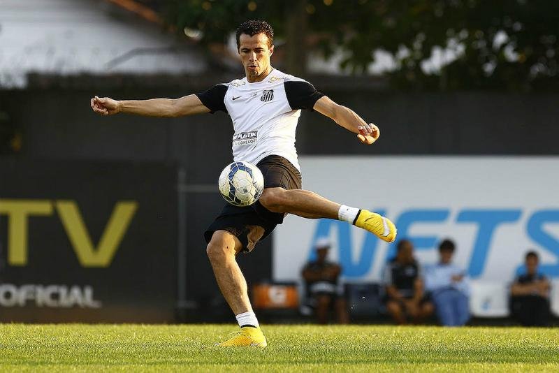 Leandro Dami&atilde;o foi criticado por Luis Alvaro Ribeiro