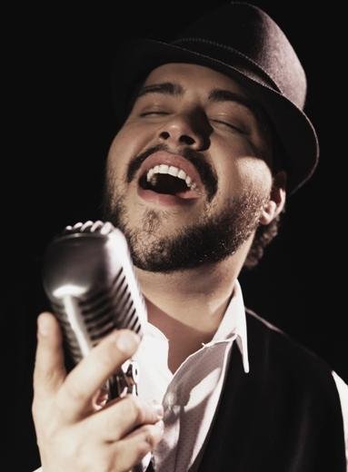 Essa &eacute; a primeira turn&ecirc; musical do artista