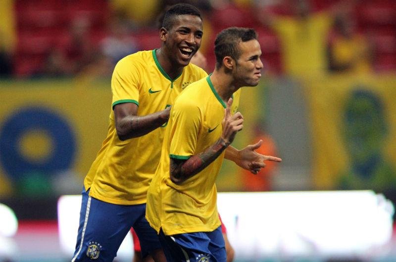 Luan abriu o placar para o Brasil