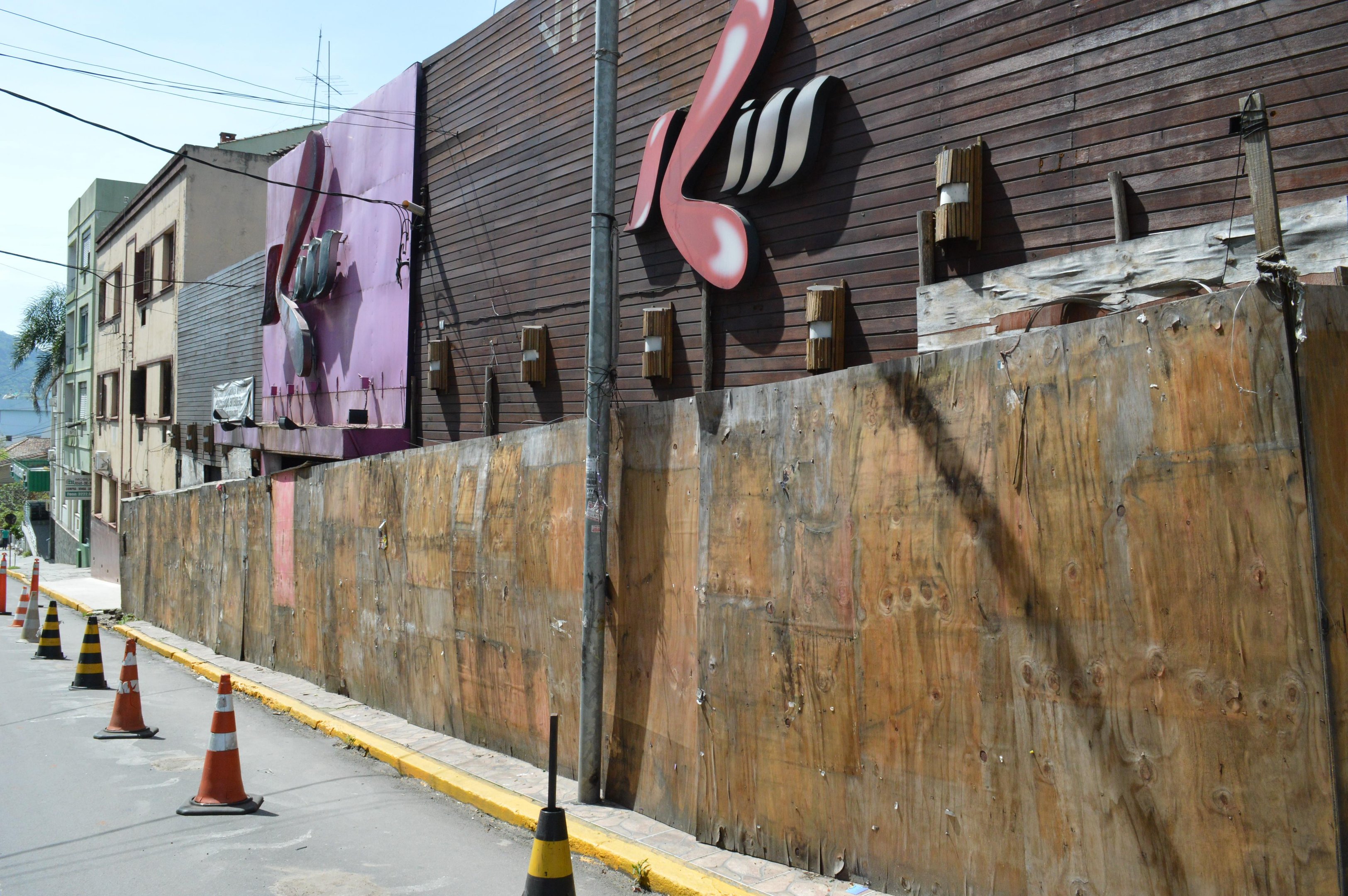 Descontamina&ccedil;&atilde;o do local deve acontecer nos pr&oacute;ximos dez dias