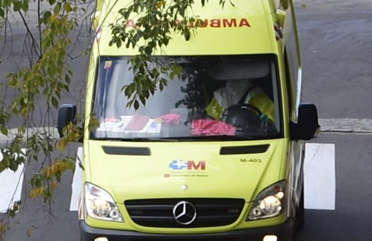 Infectada em potencial foi transportada por uma ambul&acirc;ncia at&eacute; o hospital
