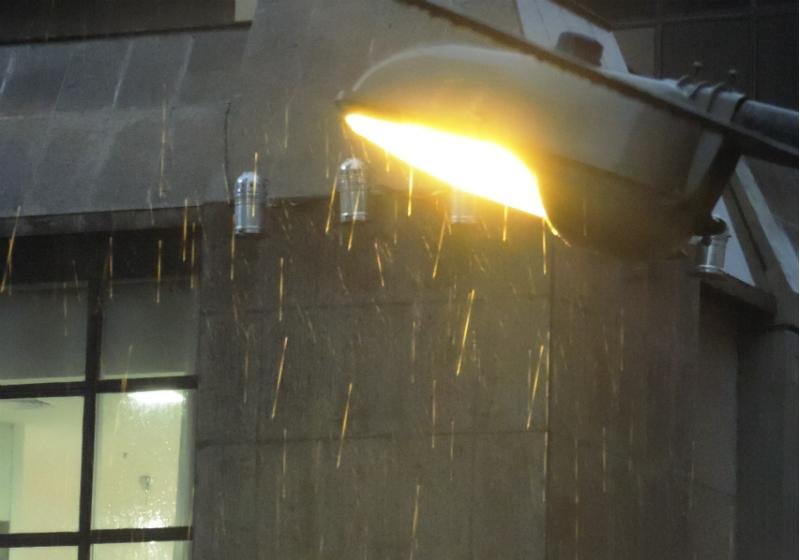 pancadas de chuva voltaram a cair em Porto Alegre