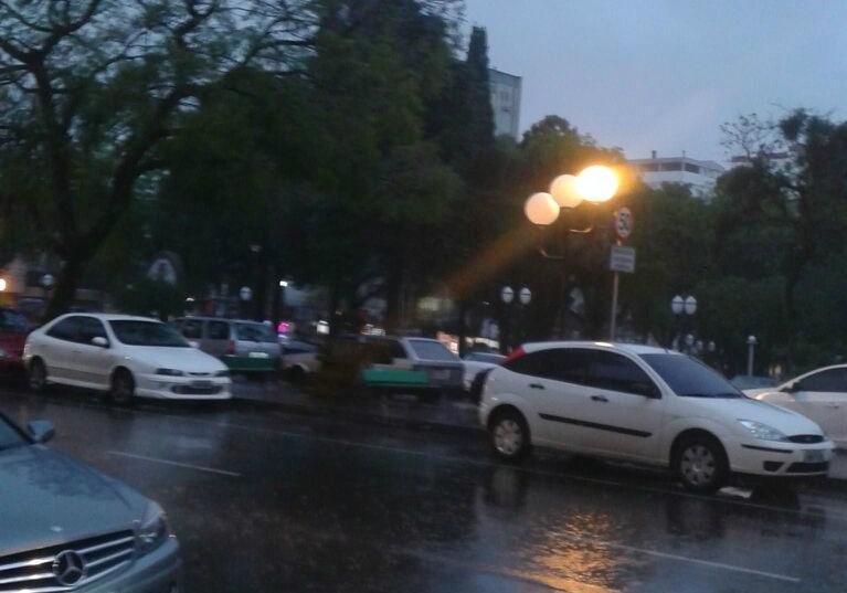 Em Passo Fundo o leitor registrou o c&eacute;u escuro perto das 11h desta sexta-feira