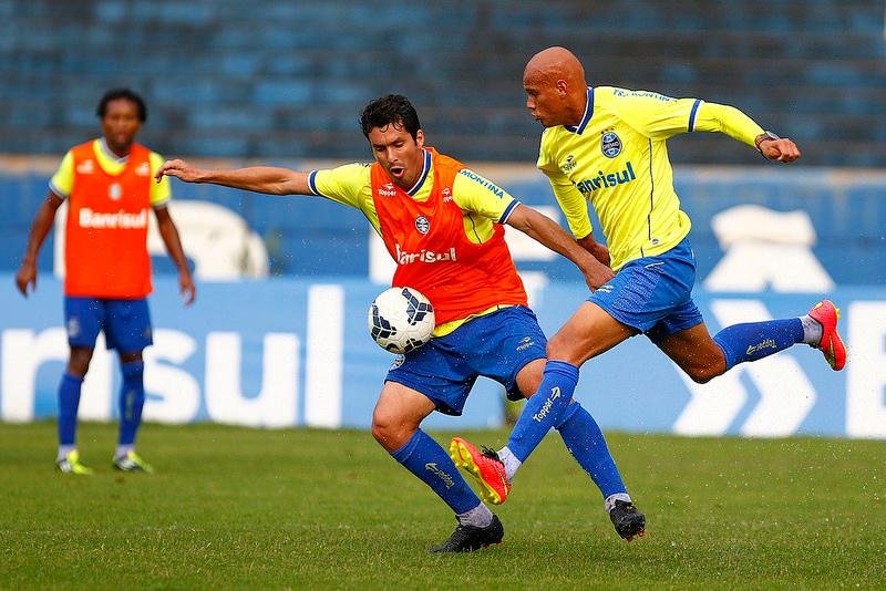 Gr&ecirc;mio visita o perigoso Goi&aacute;s no Serra Dourada  