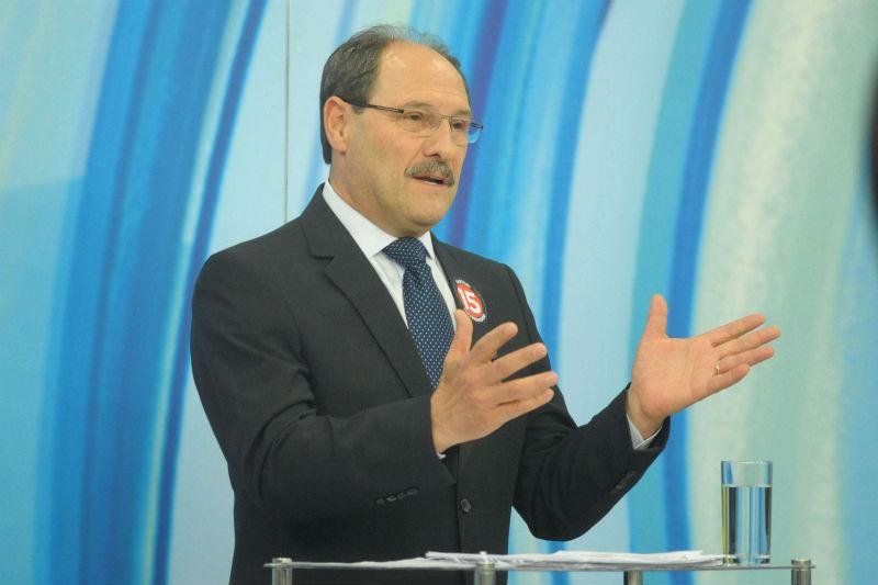 Candidato do PMDB acusou Tarso de n&atilde;o cumprir promessas 