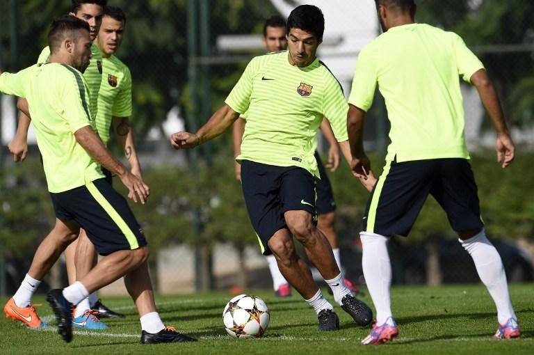 Comecei a chorar quando acertei com Barcelona, diz Su&aacute;rez 