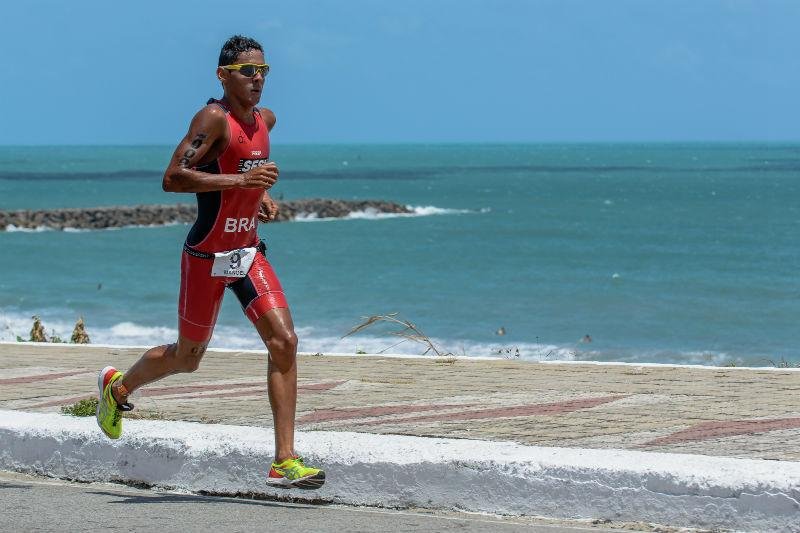 Jovem cearense Manoel Messias venceu Circuito Sesc em Fortaleza