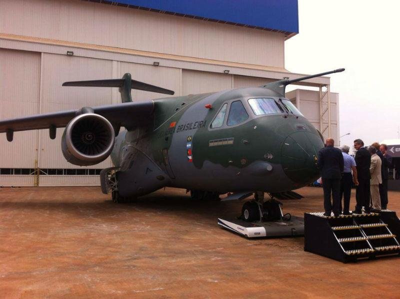 KC-390 foi apresentado nesta ter&ccedil;a-feira em Gavi&atilde;o Peixoto