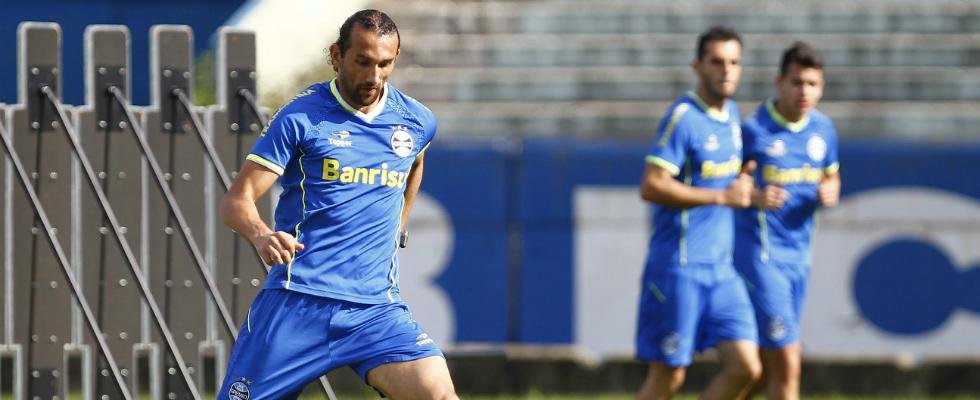 Tricolor marcou apenas 24 gols em 29 jogos e depende demais de Barcos, que marcou a metade, 12
