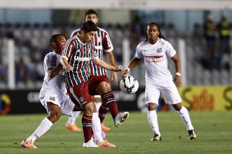 Gol da vit&oacute;ria ocorreu aos 45 minutos do segundo tempo