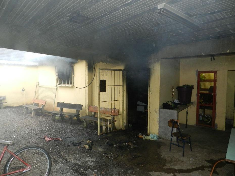 Fogo deixou 27 detentos desalojados em Lajeado
