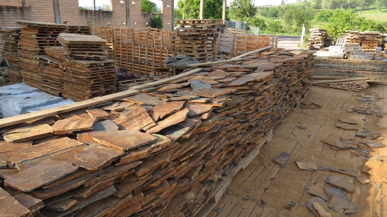 PF prende dois por extra&ccedil;&atilde;o de min&eacute;rio em Santo Ant&ocirc;nio da Patrulha
