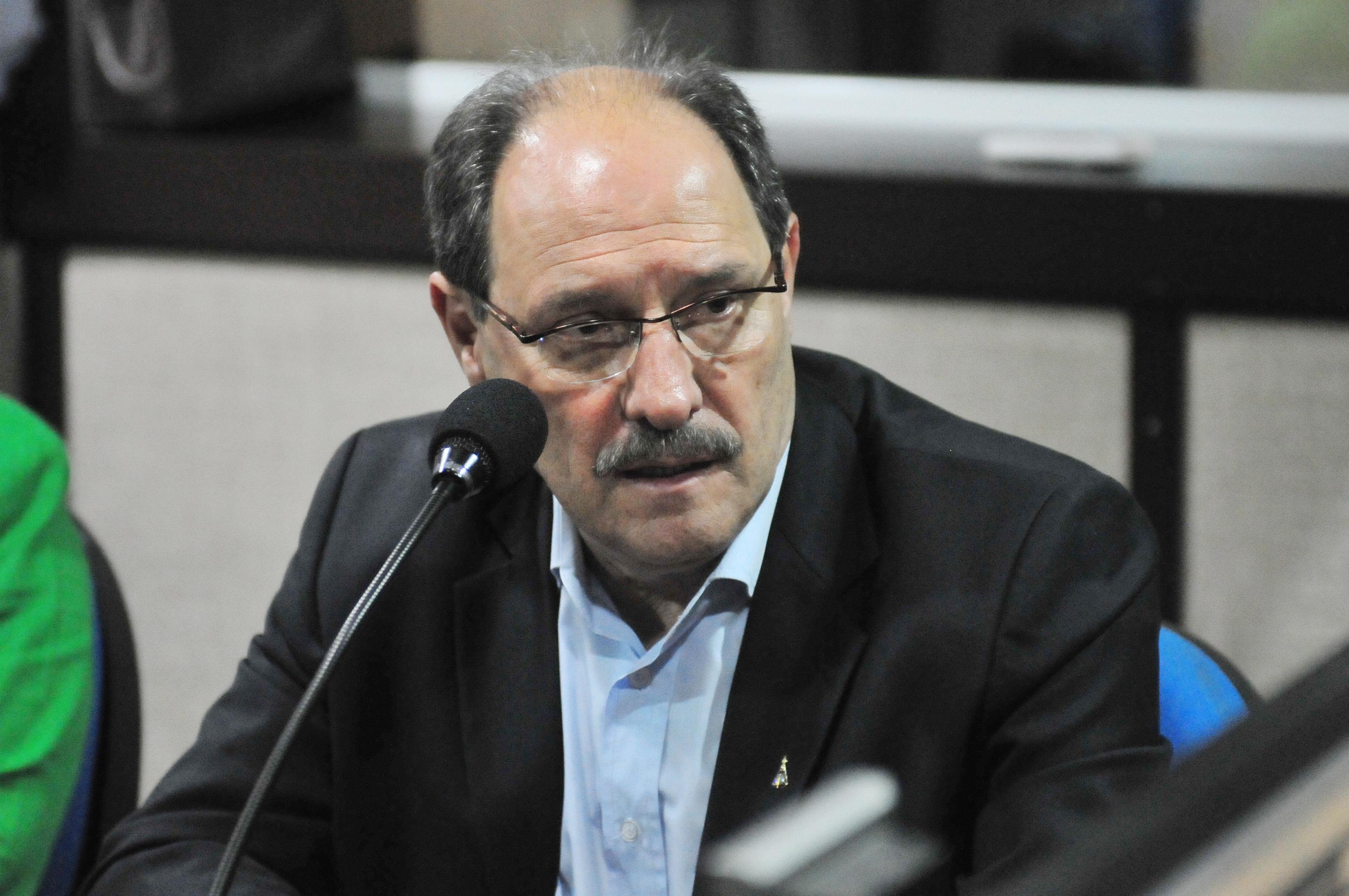 Sartori tinha 2% das inten&ccedil;&otilde;es de voto no primeiro turno e se confirmou como governador eleito com 61% dos votos v&aacute;lidos