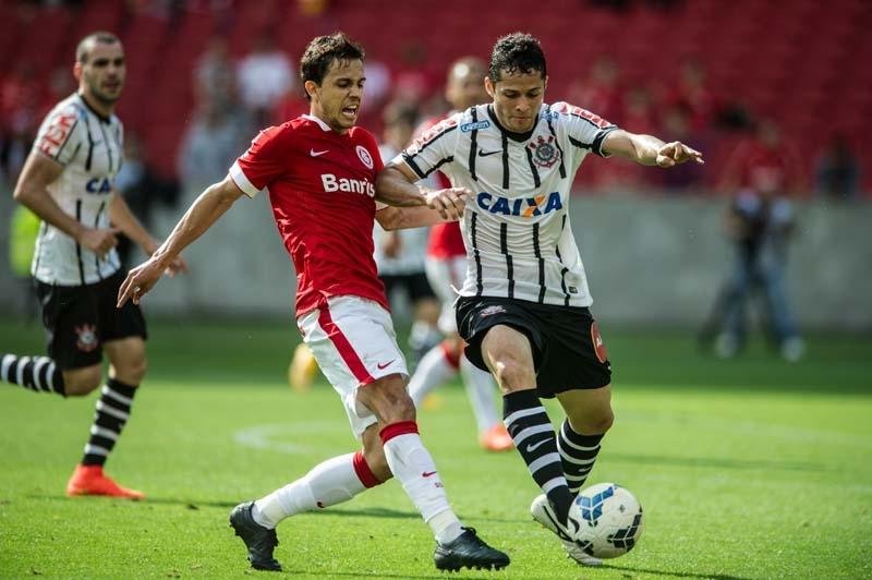 Corinthians e Inter seguem com ravalidade dentro e fora do campo