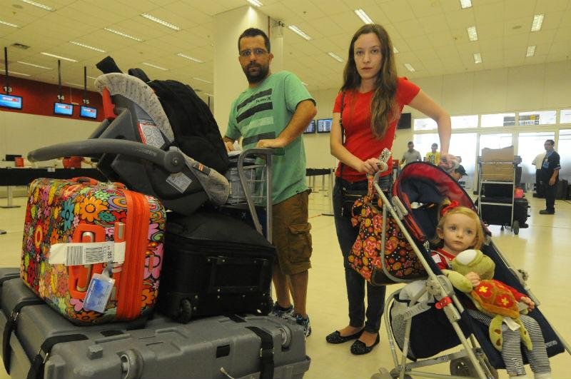 Passageiros tiveram que pernoitar no RS e tiveram problemas com conex&atilde;o para voltar ao Paran&aacute;