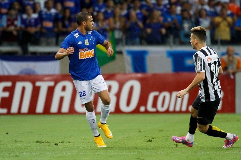 Raposa garantiu eventual vantagem do saldo qualificado com 1 a 0 no Mineir&atilde;o