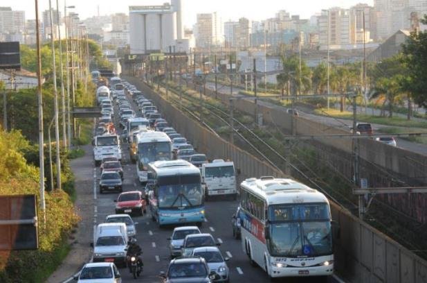EPTC pretende instalar duas placas com o nome da Avenida da Legalidade