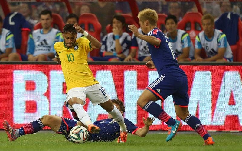 Gramados ruins em jogos da Sele&ccedil;&atilde;o geram cobran&ccedil;a da CBF 