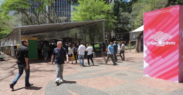 Visitantes j&aacute; participam do evento nesta sexta-feira