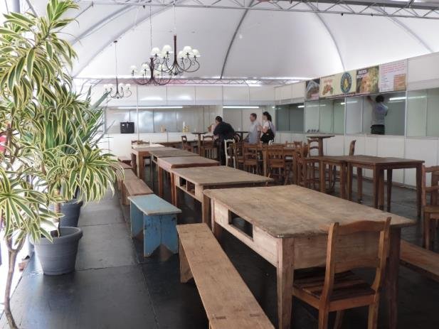 Pra&ccedil;a de Alimenta&ccedil;&atilde;o ter&aacute; food trucks