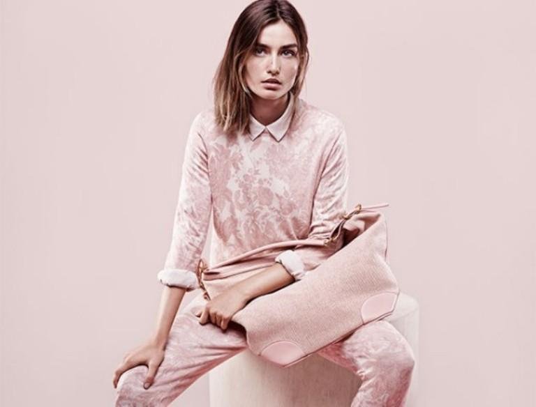 Stella McCartney aposta em pe&ccedil;as de alfaiataria com tons past&eacute;is em sua segunda colabora&ccedil;&atilde;o para a C&A 