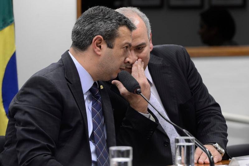 Ricado Izar, presidente do Conselho manter&aacute; o processo para cumprir o regimento