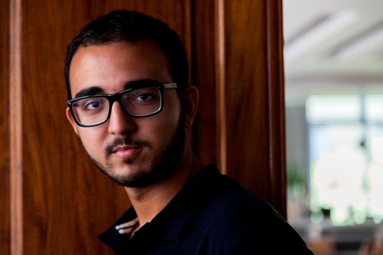 Raphael Montes &eacute; um dos autores brasileiros que se destaca na literatura policial