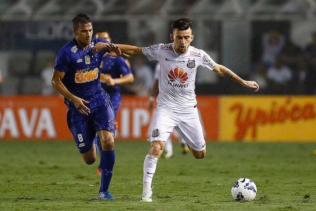 Marcelo Oliveira elogia supera&ccedil;&atilde;o do Cruzeiro diante do Santos 