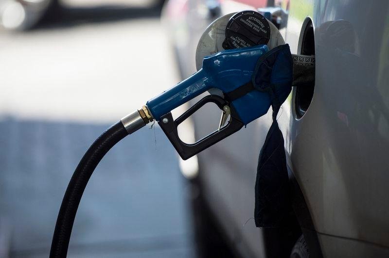 Aumento da gasolina deve chegar ao bolso do consumidor na segunda-feira