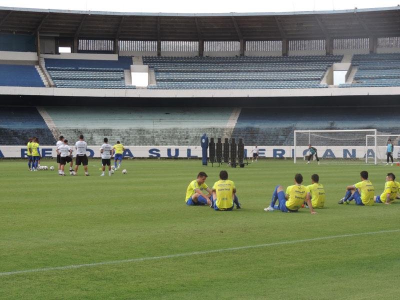 Felip&atilde;o abriu apenas a parte final do treino desta sexta