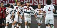Bayern goleia com três gols de Müller e dispara na liderança 