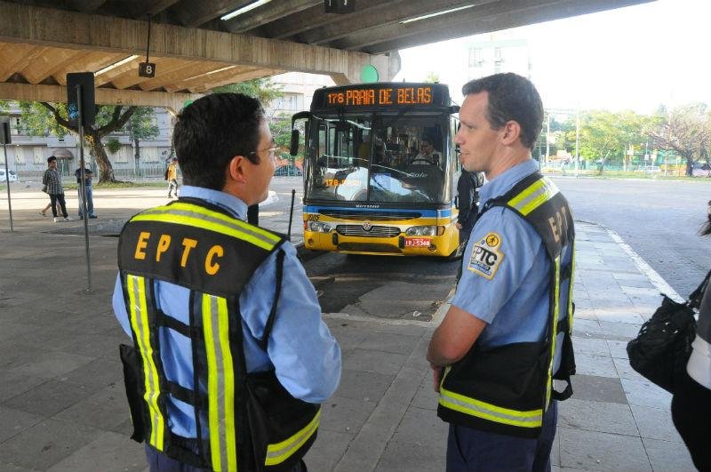 Cinquenta agentes da EPTC ir&atilde;o monitorar tr&acirc;nsito durante Gre-Nal 