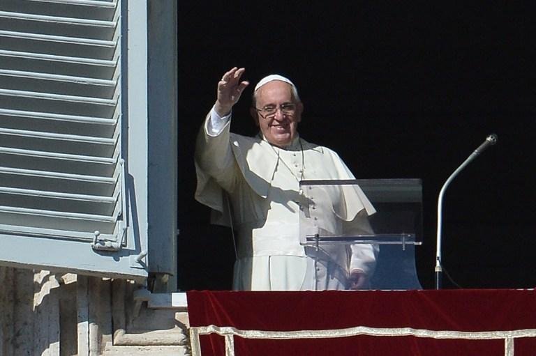 Precisamos de pontes, n&atilde;o de muros, diz o Papa