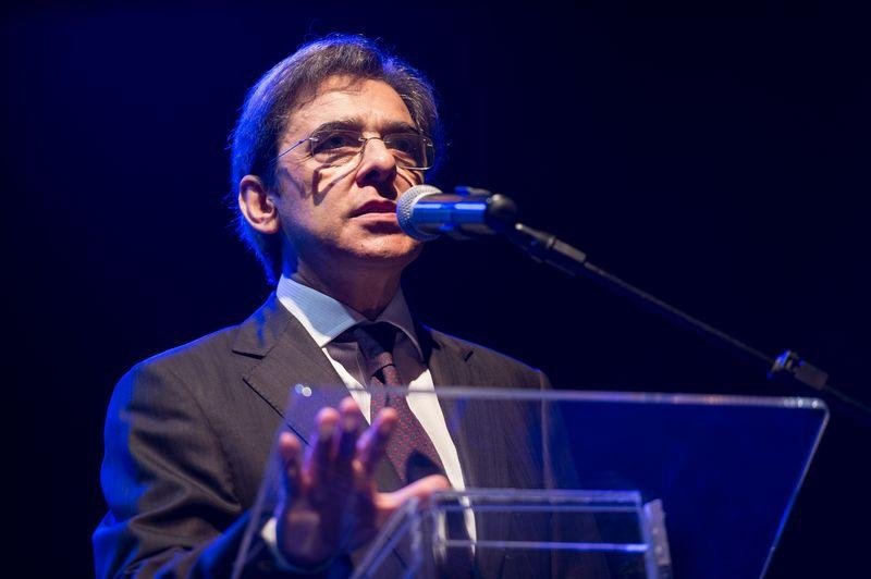 Mauro Borges tamb&eacute;m encaminhou carta de demiss&atilde;o
