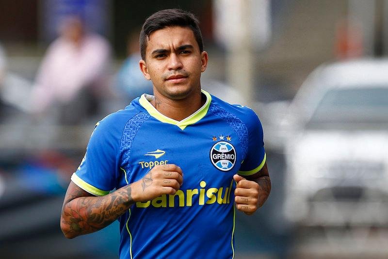 Gr&ecirc;mio precisa negociar compra de Dudu