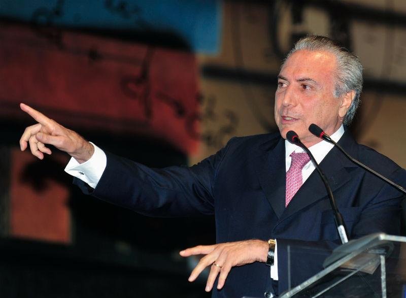 Michel Temer, decidiu retirar o pedido de urg&ecirc;ncia na vota&ccedil;&atilde;o do projeto de lei que flexibiliza a meta de super&aacute;vit prim&aacute;rio