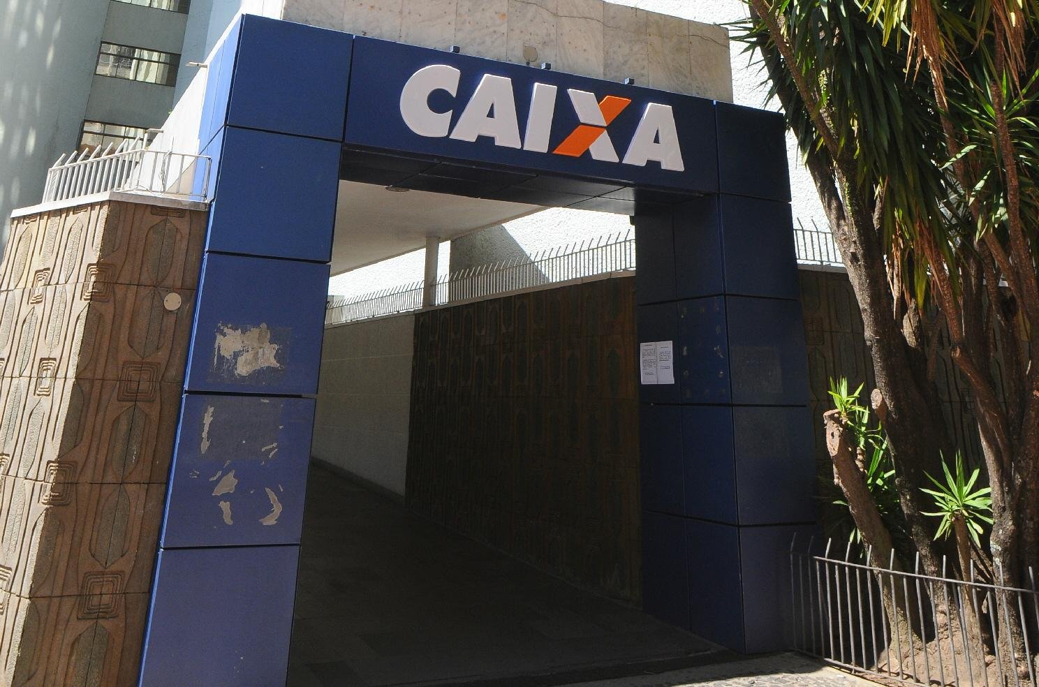 Caixa suspende servi&ccedil;os amanh&atilde; &agrave; noite para atualizar tecnologia