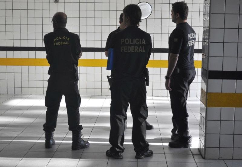 Mandados foram expedidos contra dirigentes das maiores empreiteiras do Pa&iacute;s