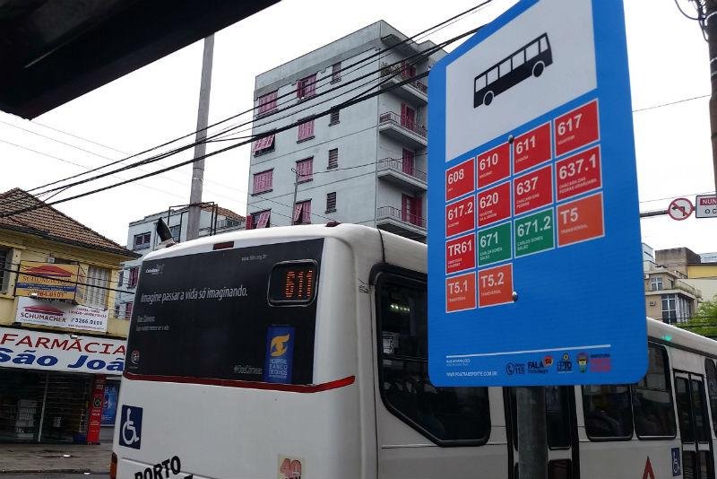 Ao todo, foram instaladas 35 placas nos 4,5 quil&ocirc;metros de extens&atilde;o da Cristov&atilde;o 