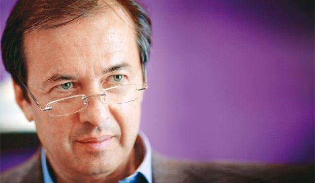 Javier Moro &eacute; a atra&ccedil;&atilde;o de s&aacute;bado na Feira