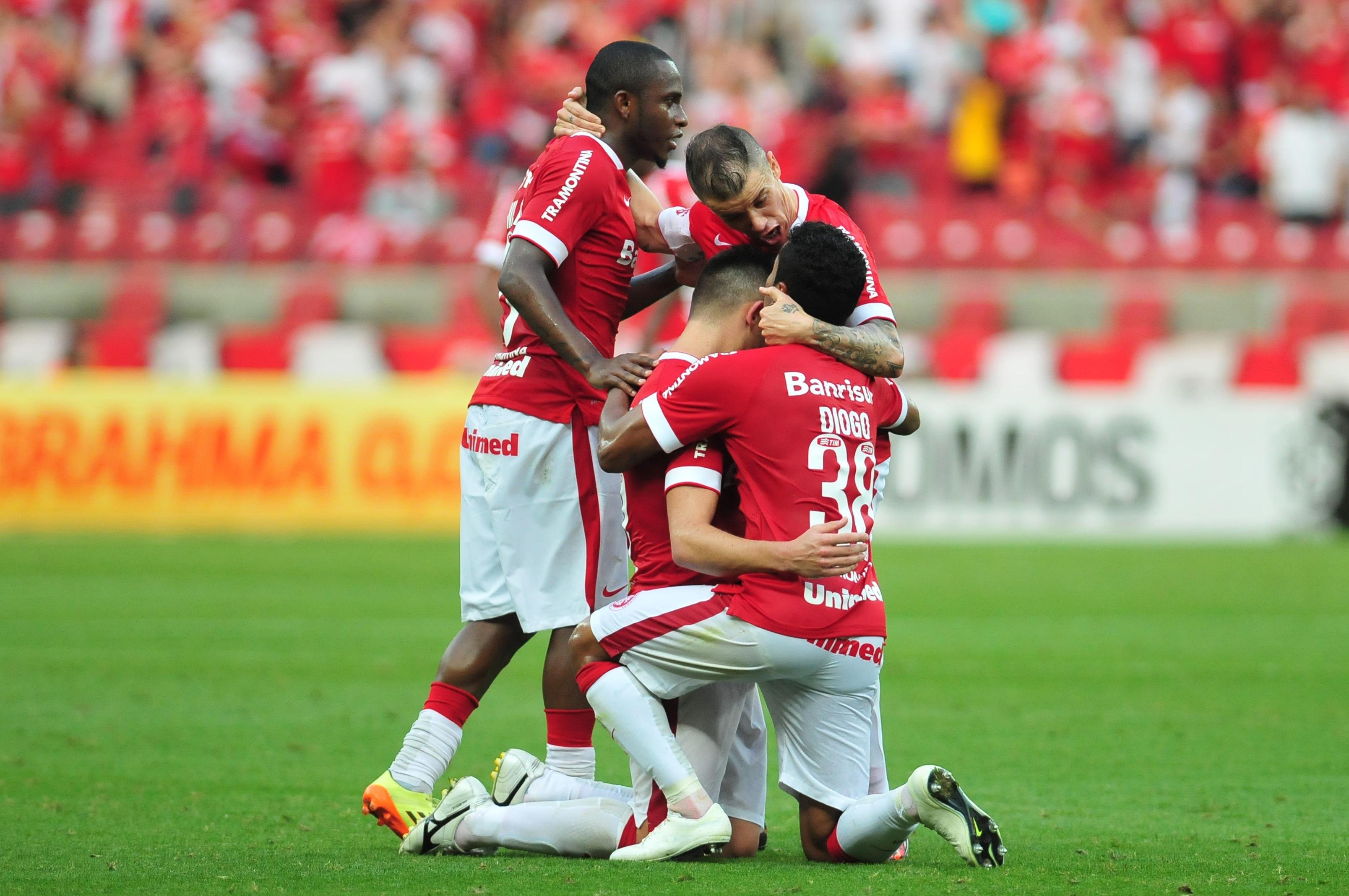 Inter tenta retomar terceiro lugar diante do Goi&aacute;s 